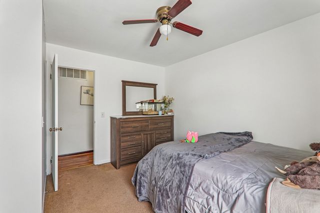 1308 Inverrary Lane 16D, Palatine, IL 60074