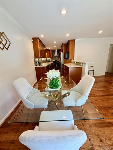 48148 Colony Farm Circle Circle, Plymouth, MI 48170