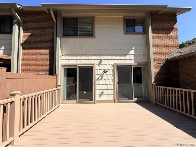 48148 Colony Farm Circle Circle, Plymouth, MI 48170