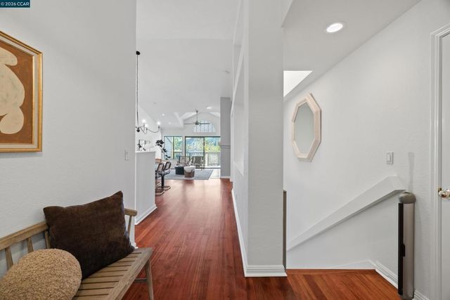 467 Beacon Ridge Ln, Walnut Creek, CA 94597