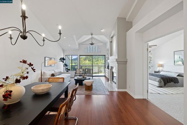 467 Beacon Ridge Ln, Walnut Creek, CA 94597