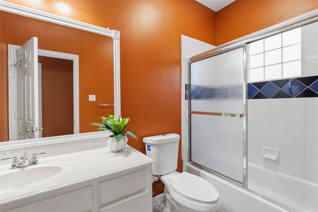 7138 Windwater Parkway N, Houston, TX 77036