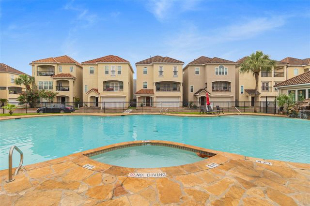 7138 Windwater Parkway N, Houston, TX 77036