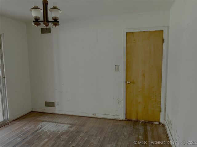 1636 E 4th Street, Okmulgee, OK 74447