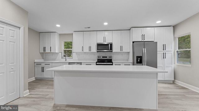 3458 NEWPORT AVE, Annapolis, MD 21403