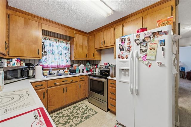 185 N Grant Road, Seneca, SC 29678