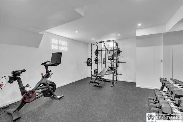 7220 Schultz Road, Wheatfield, NY 14120