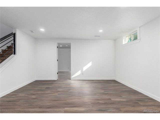 190 Hemlock St, Broomfield, CO 80020