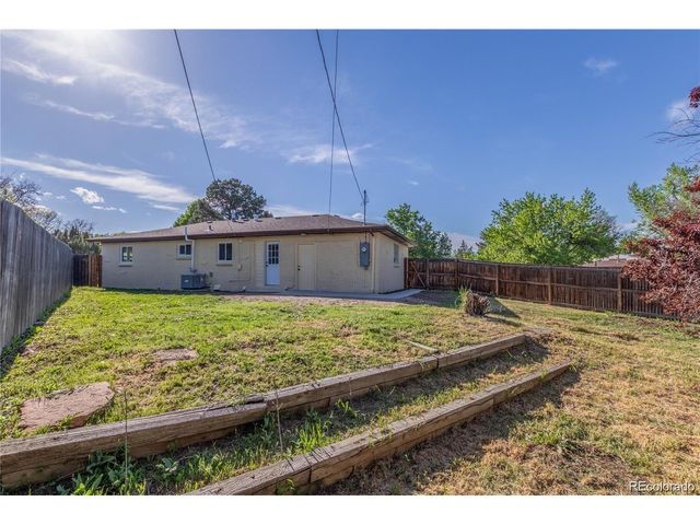 190 Hemlock St, Broomfield, CO 80020