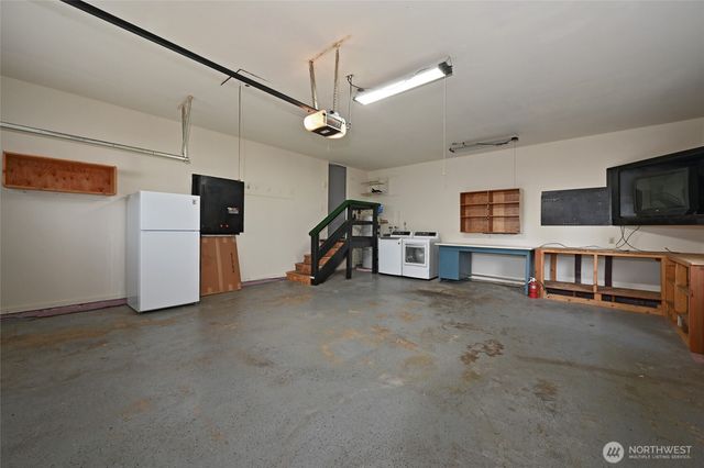 14100 Meridian Drive SE, Everett, WA 98208