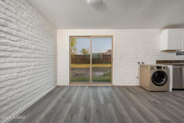 8032 E Victoria Drive, Tucson, AZ 85730