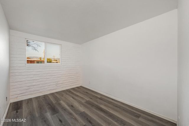 8032 E Victoria Drive, Tucson, AZ 85730