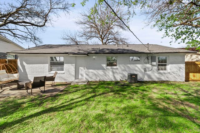 7325 Wilcox Drive, Dallas, TX 75232