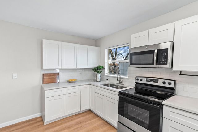 7325 Wilcox Drive, Dallas, TX 75232