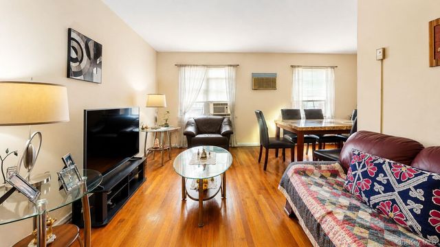 30-34 71st Street, East Elmhurst, NY 11370
