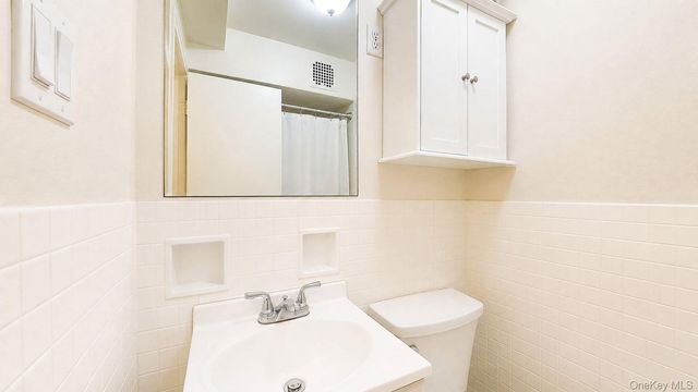 30-34 71st Street, East Elmhurst, NY 11370