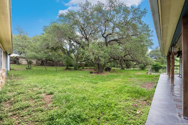 7970 S Verde Drive, San Antonio, TX 78240