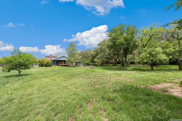 7970 S Verde Drive, San Antonio, TX 78240