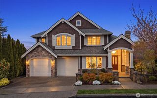 2734 NE Daphne Street, Issaquah, WA 98029
