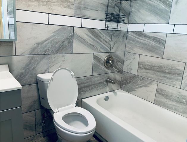 7 SUN COUNTRY COURT, Eustis, FL 32726