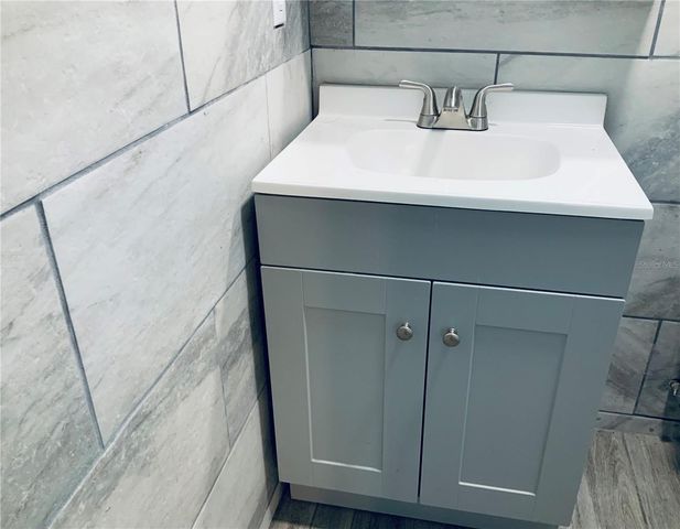 7 SUN COUNTRY COURT, Eustis, FL 32726