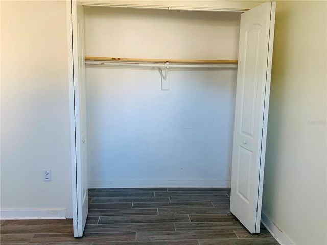 7 SUN COUNTRY COURT, Eustis, FL 32726