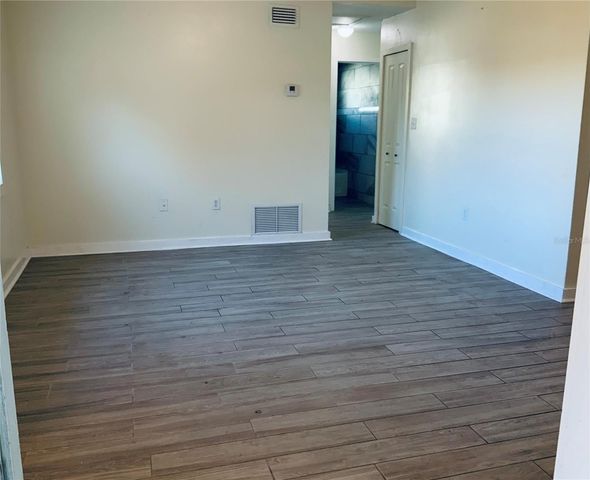 7 SUN COUNTRY COURT, Eustis, FL 32726