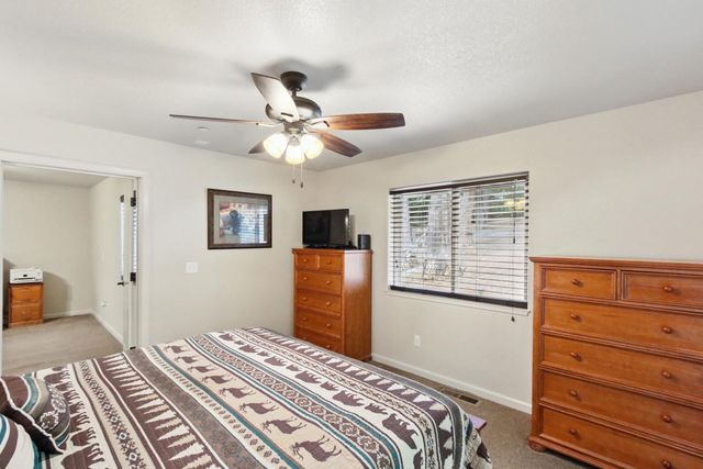 20155 Redwood Dr, Foresthill, CA 95631