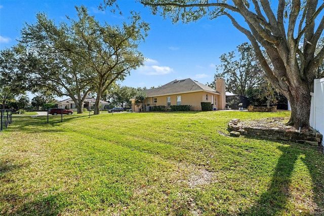 5685 LAKE VICTORIA DRIVE, Lakeland, FL 33813