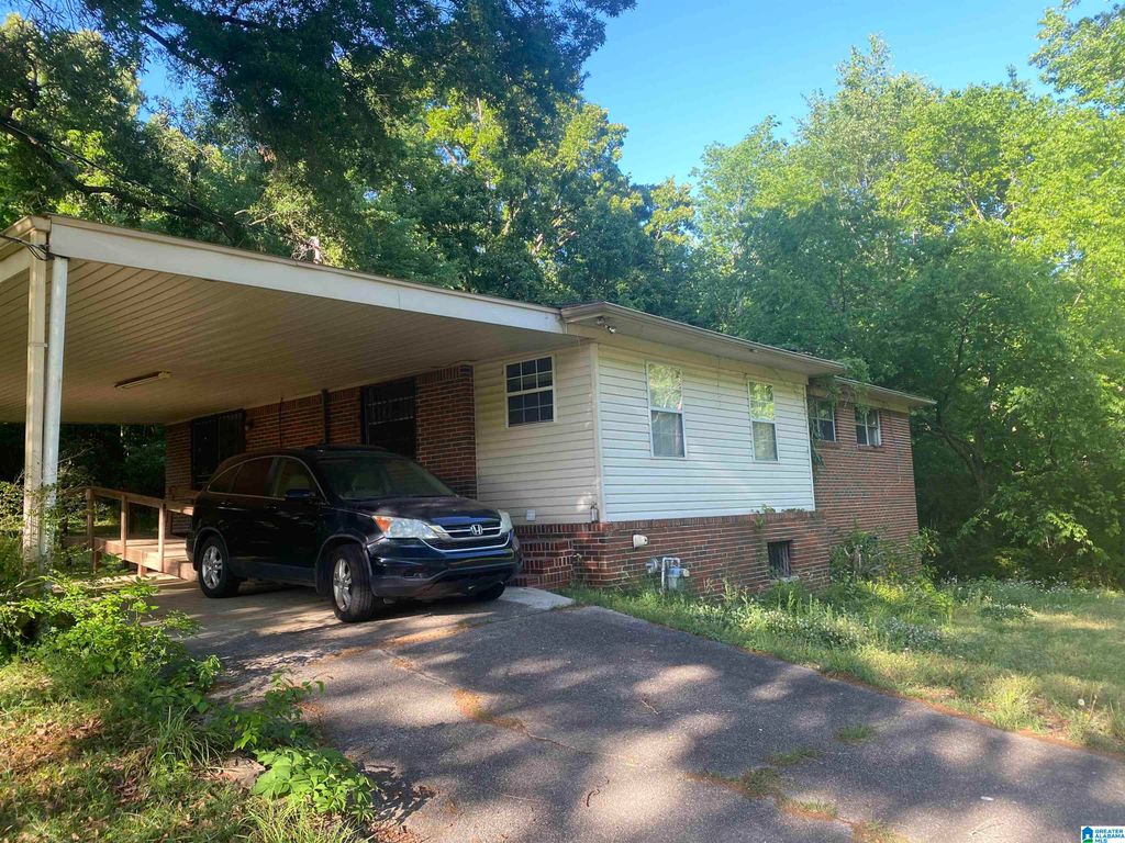 2703 PINE HILL ROAD, Adamsville, AL 35005