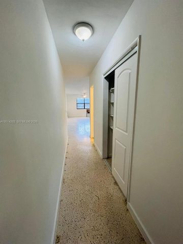 21220 NE 26th Ave 0, Miami, FL 33180