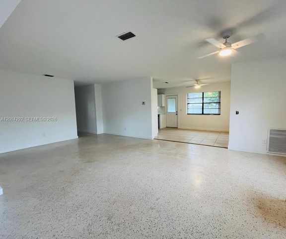 21220 NE 26th Ave 0, Miami, FL 33180