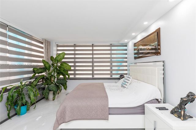 2500 Parkview Dr 1121, Hallandale Beach, FL 33009