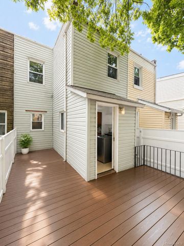 92-47 76th Street, Woodhaven, NY 11421
