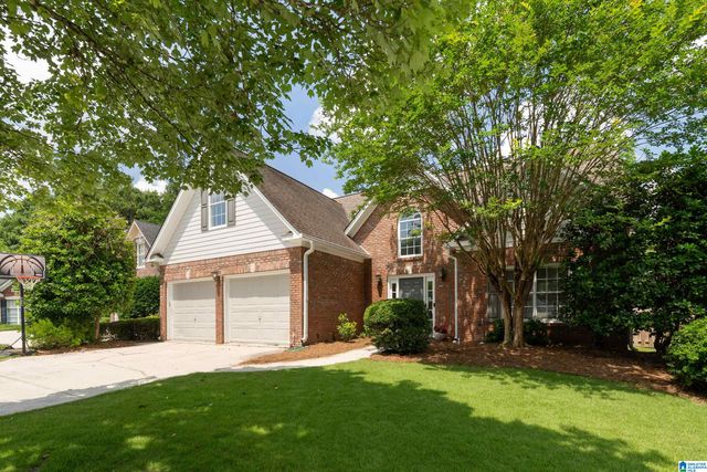 5513 FAWN CIRCLE, Hoover, AL 35226