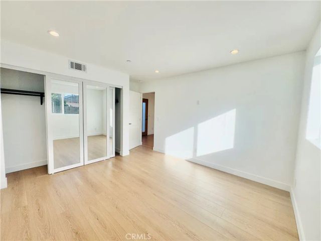 6860 Aura Avenue, Reseda, CA 91335
