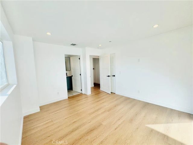 6860 Aura Avenue, Reseda, CA 91335