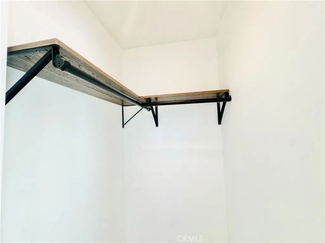 6860 Aura Avenue, Reseda, CA 91335