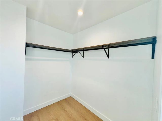 6860 Aura Avenue, Reseda, CA 91335