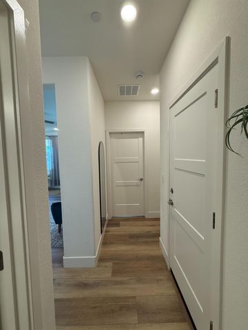 3345 Misty Lake Dr, Antelope, CA 95843