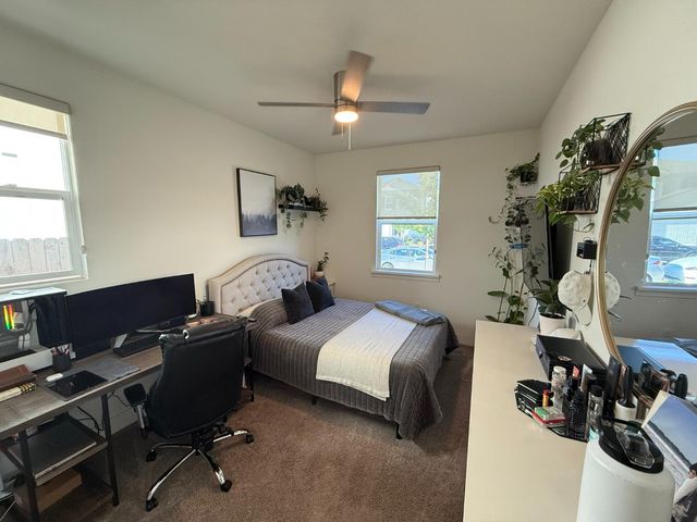 3345 Misty Lake Dr, Antelope, CA 95843