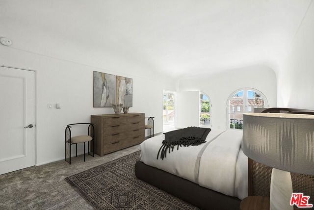 100 N Mansfield Avenue, Los Angeles, CA 90036