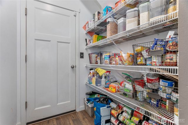 716 Brookstone Street, Mount Vernon, WA 98273