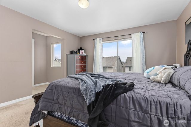 716 Brookstone Street, Mount Vernon, WA 98273