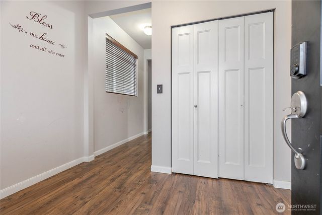 716 Brookstone Street, Mount Vernon, WA 98273