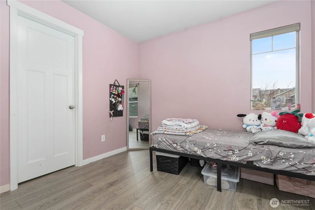 716 Brookstone Street, Mount Vernon, WA 98273