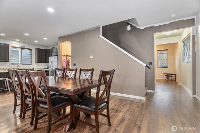 716 Brookstone Street, Mount Vernon, WA 98273