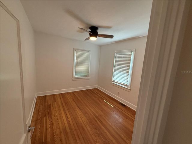534 W OSCEOLA STREET, Clermont, FL 34711