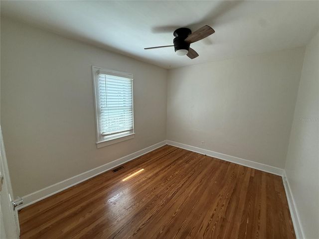 534 W OSCEOLA STREET, Clermont, FL 34711