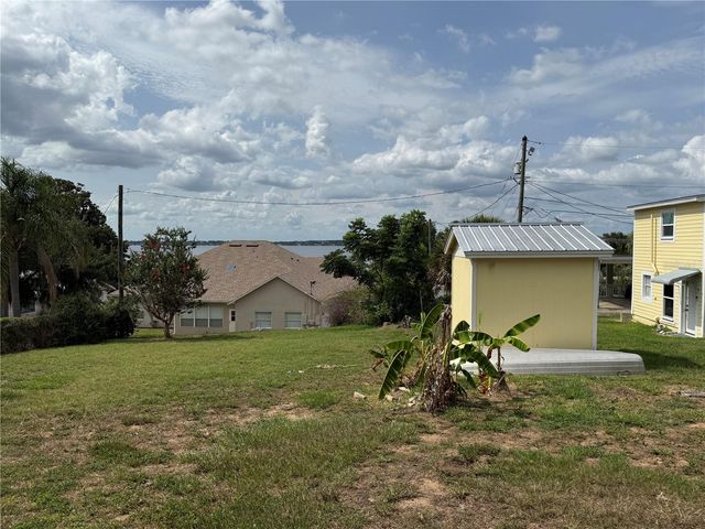 534 W OSCEOLA STREET, Clermont, FL 34711